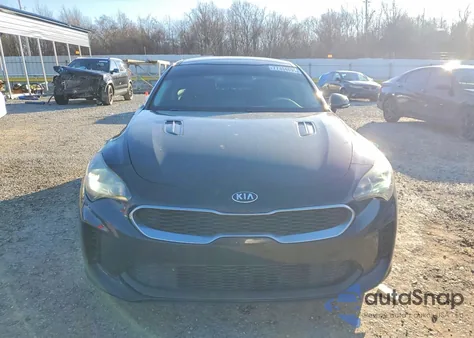 2018 Kia Stinger Premium z USA, uszkodzony, nr VIN KNAE25LA5J6036702